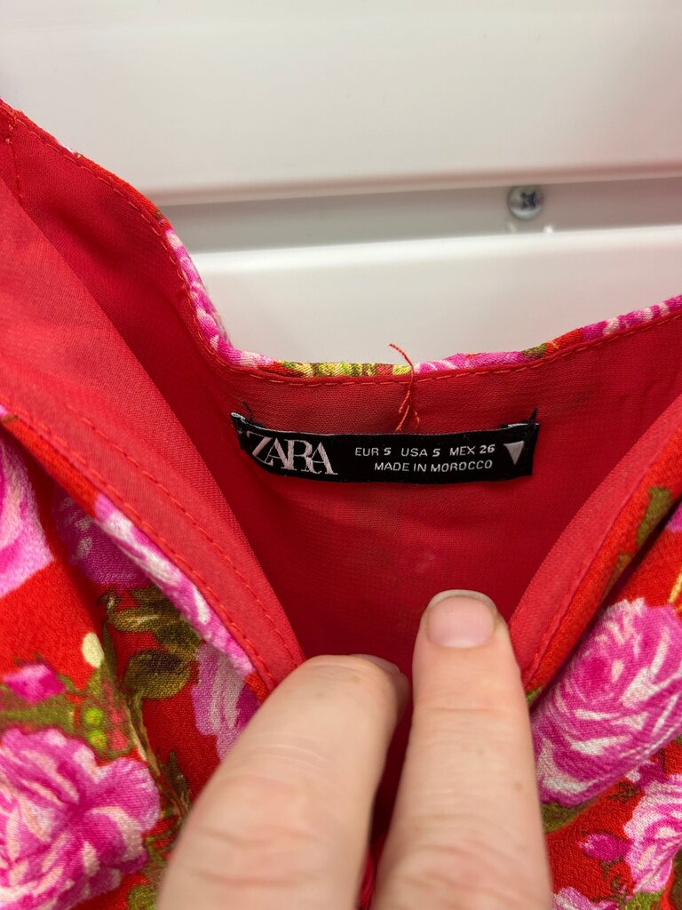 Zara Red Rose Floral Long Sleeve Ruched V-Neck Crop Top, Size S