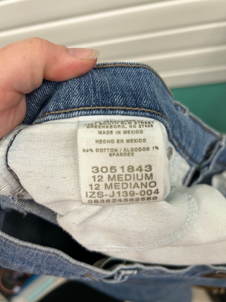 Levi's Medium Wash Denim Jeans