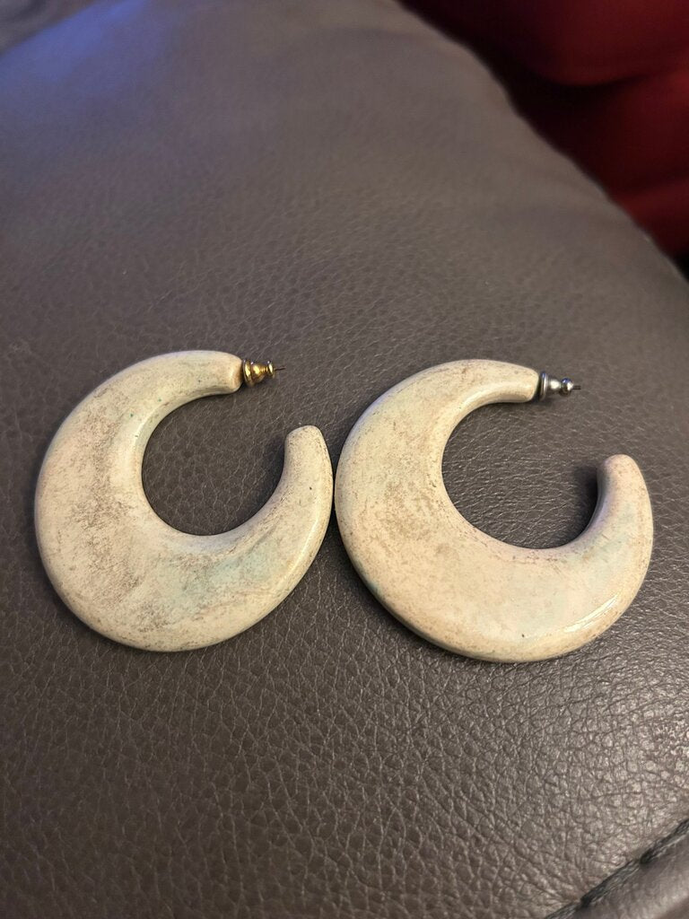 Vintage Cream Ceramic Hoop Earrings