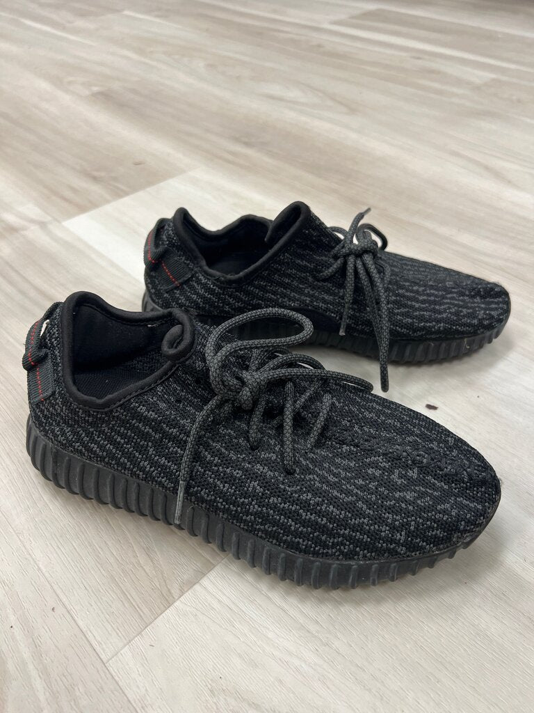 Adidas Yeezy Boost 350 V2 Black Sneakers