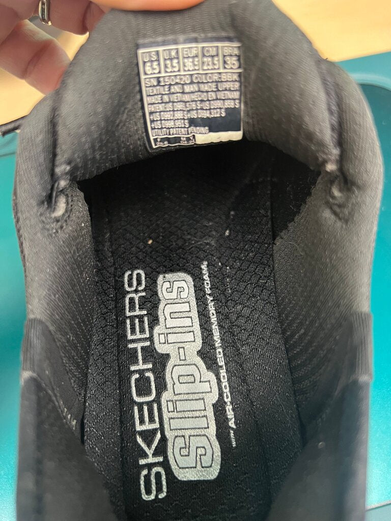 Skechers Slip-Ins Black Sneakers