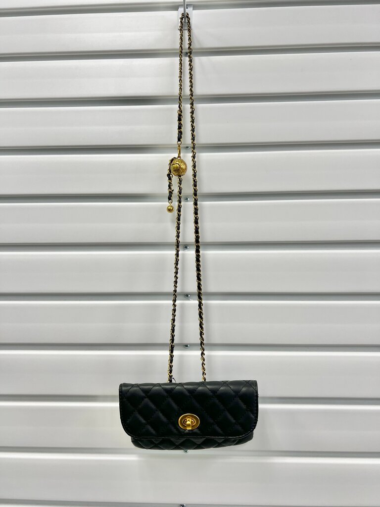 Black Quilted Adjustable Chain Belt Bag