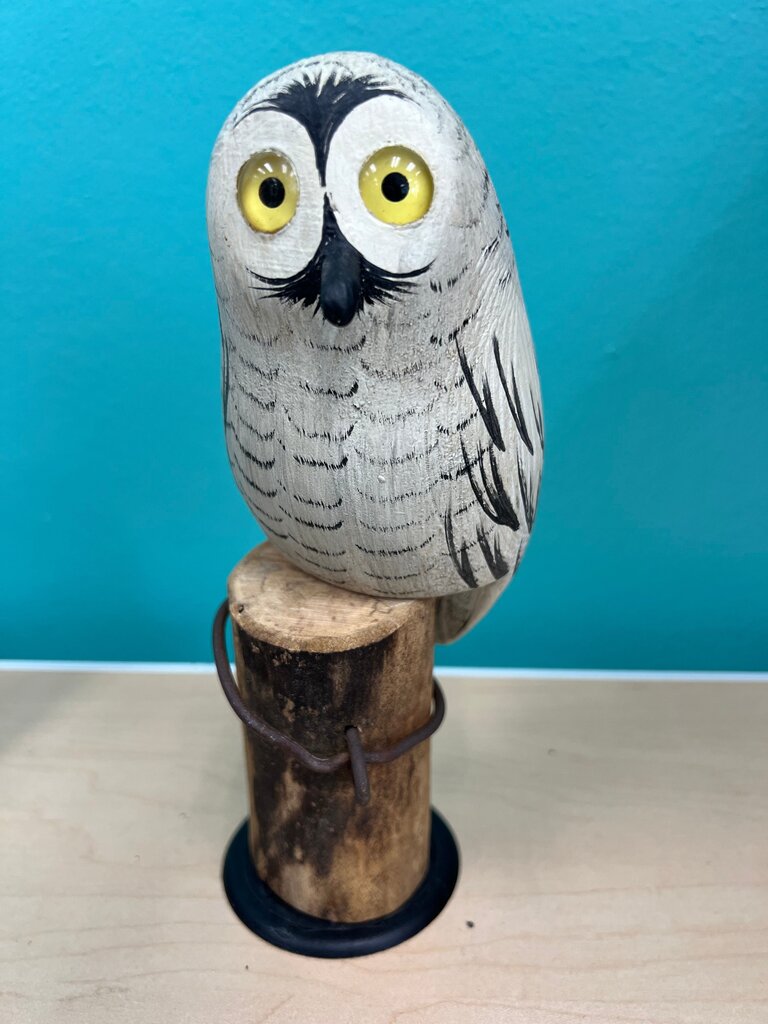 Richard A Morgan Signed Hand Carved Folk Art Snowy Owl on Post