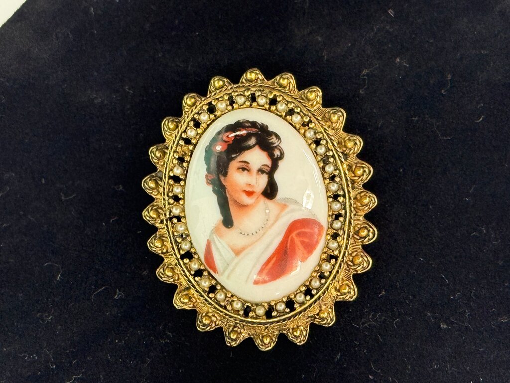 Vintage Portrait Brooch