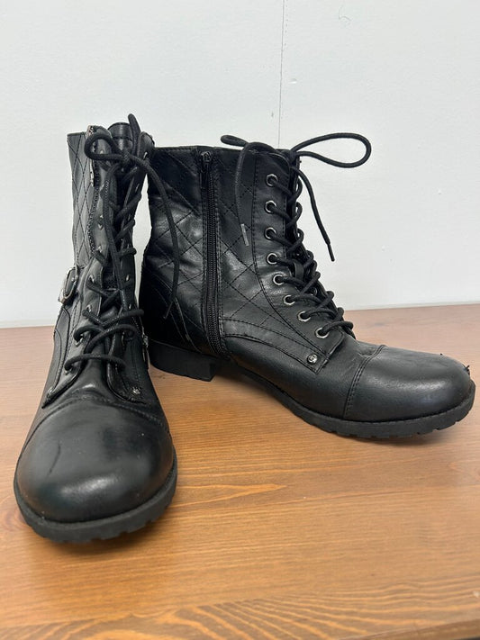 G by Guess Black Quilted Lace-Up Combat Boots, Size 9.5