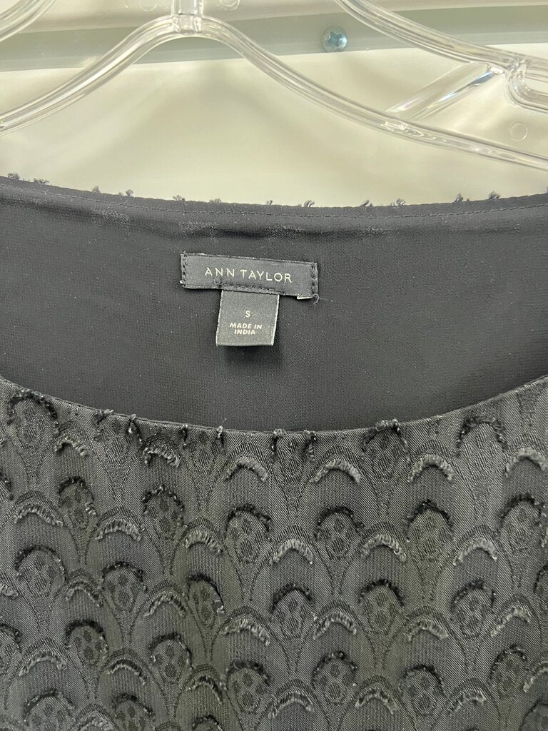 Ann Taylor Women's Black Textured Top