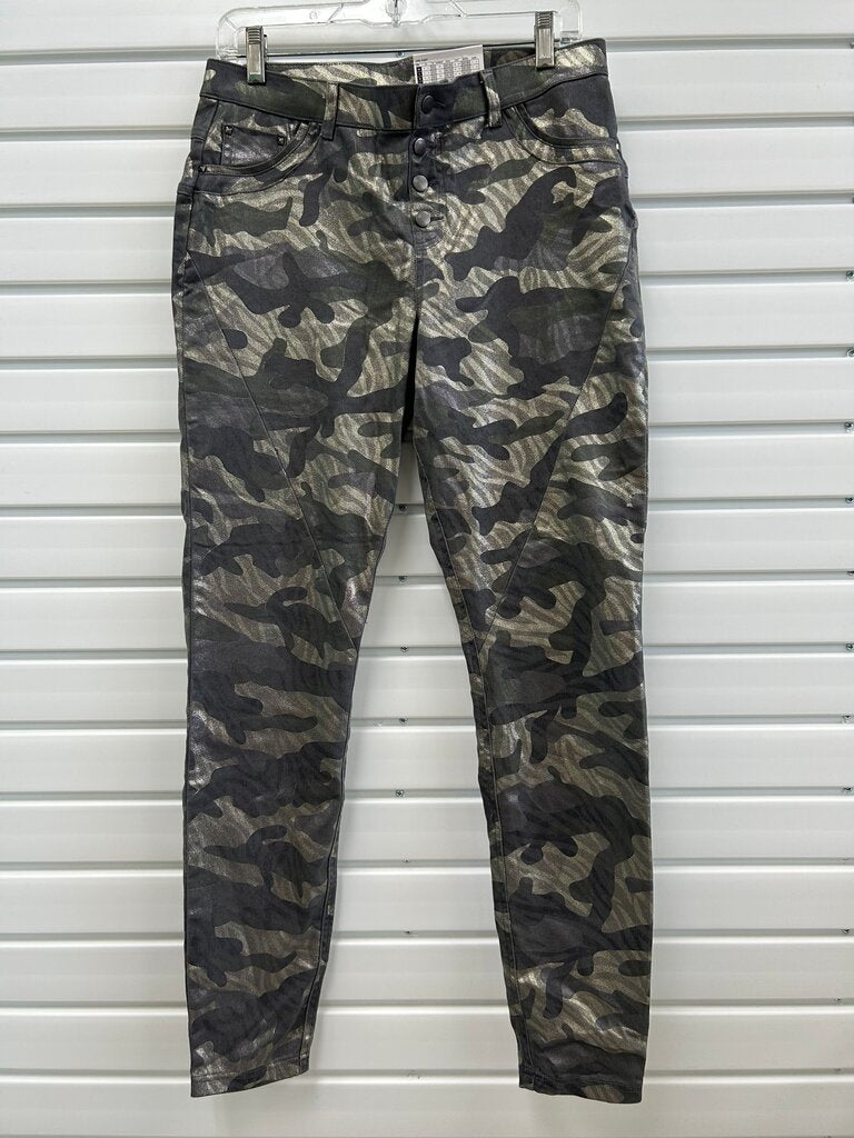 Hue Shimmer Camo Pants