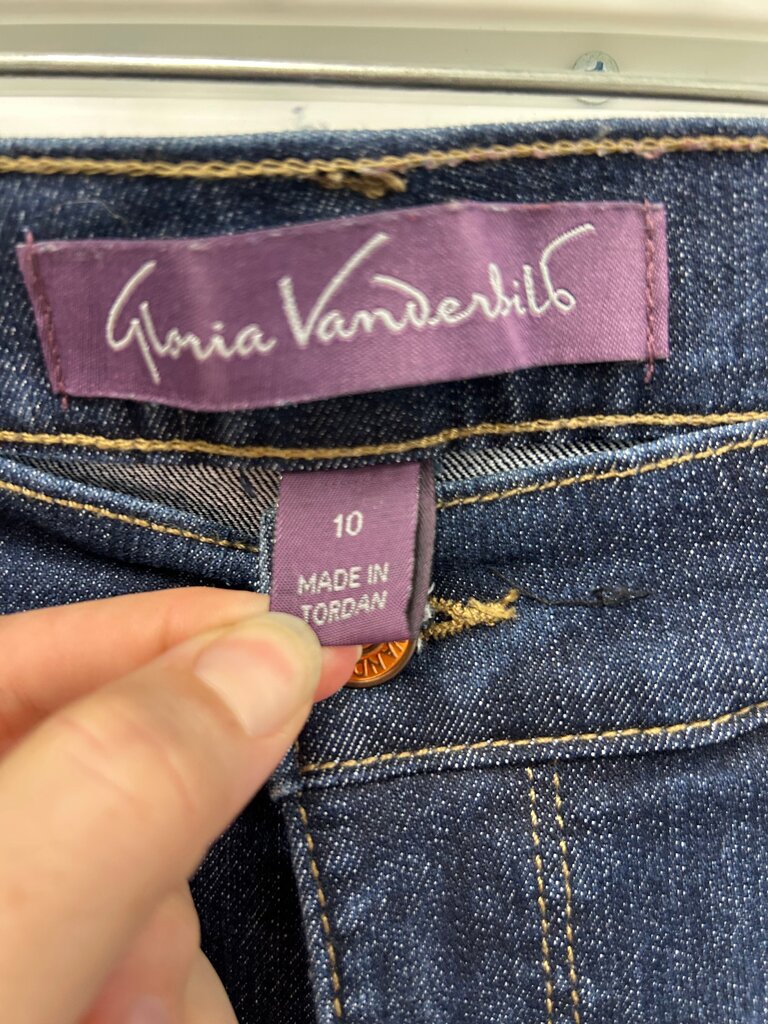 Gloria Vanderbilt Dark Wash Denim Jeans 10