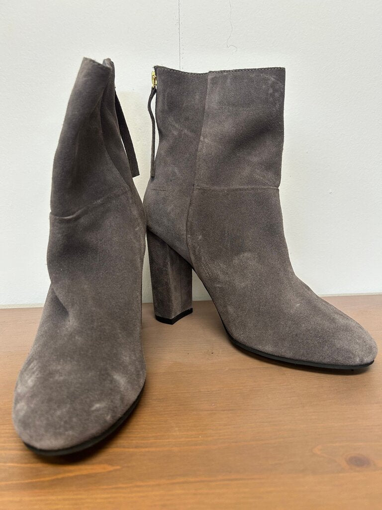Seychelles Gray Suede Ankle Boots 8