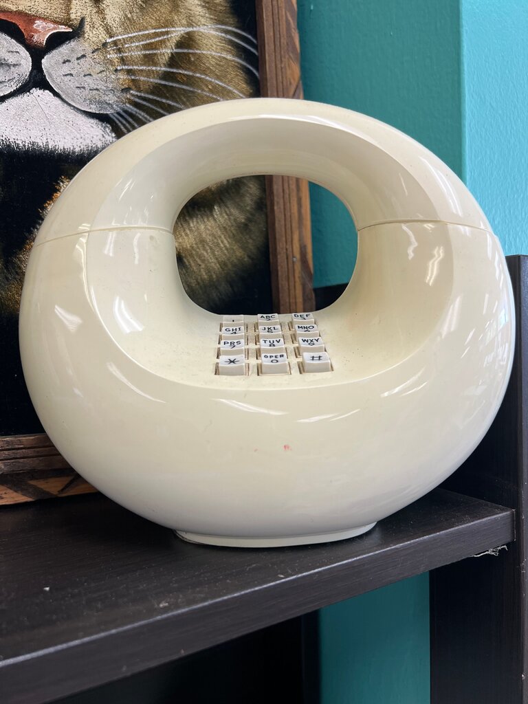 Retro Donut push button phone