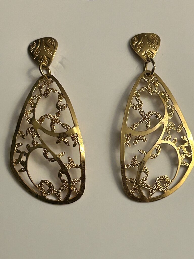 Gold Filigree Drop Earrings
