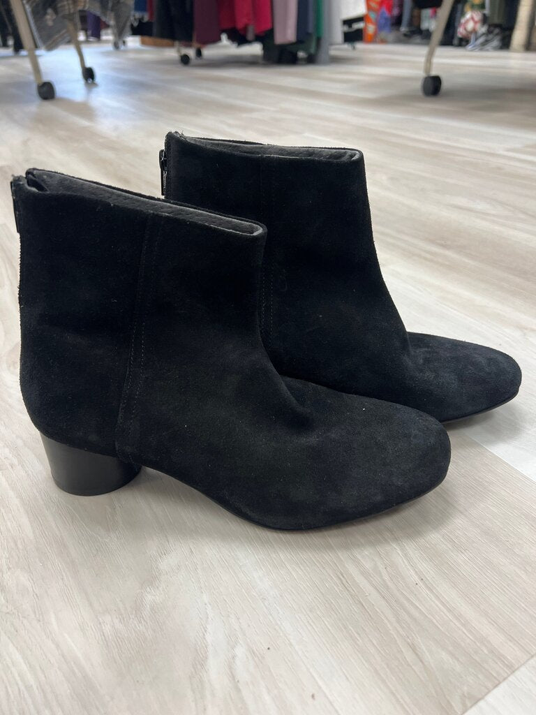Seychelles Black Suede Ankle Boots