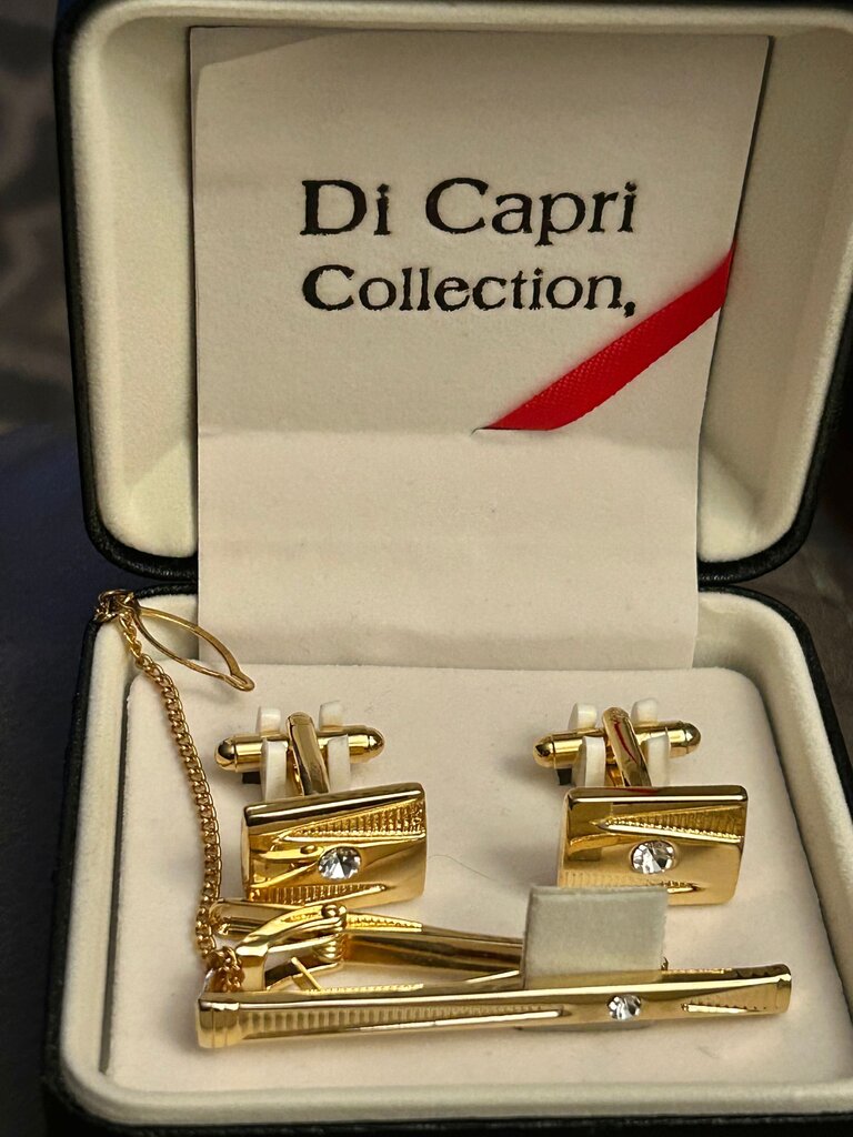 Di Capri Collection Gold Cufflinks and Tie Clip Set