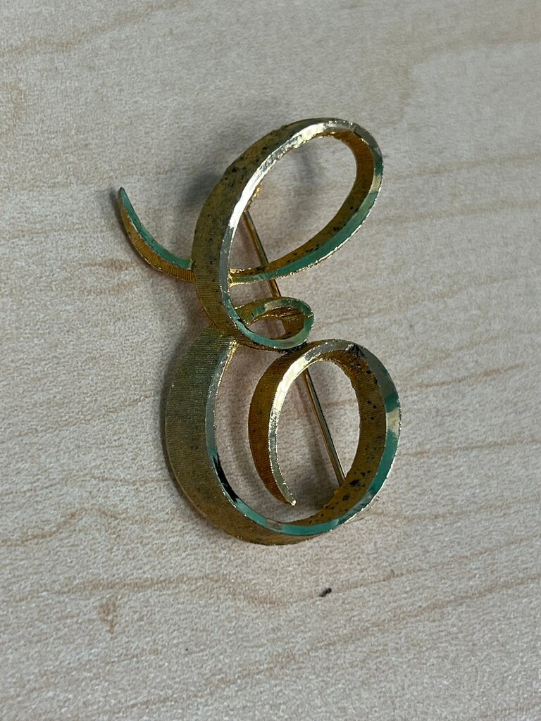 Gold Tone Cursive Letter E Brooch