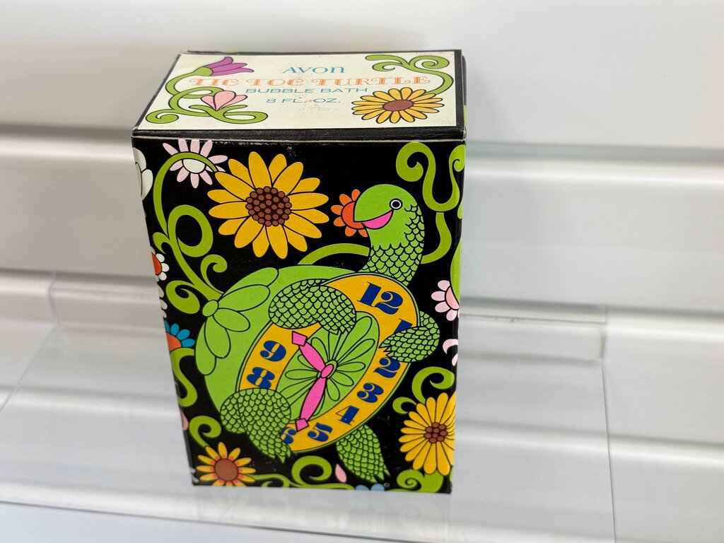 Avon Tic-Toc Turtle Bubble Bath (sealed collectible - not for use)