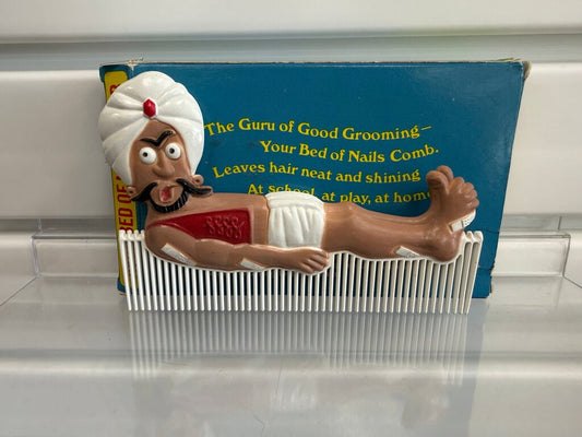 1976 Avon Novelty Bed of Nails "Guru of Good Grooming" Comb