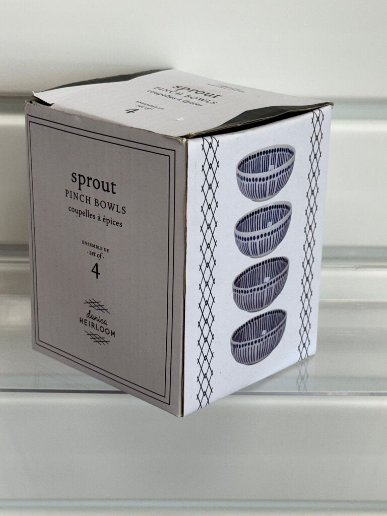 Sprout Pinch Bowls Set of 4 New in Box