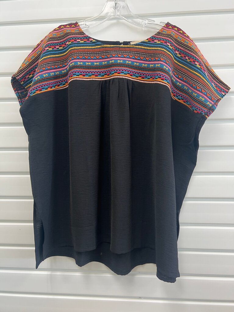 Savana Jane Embroidered Black Top NWT
