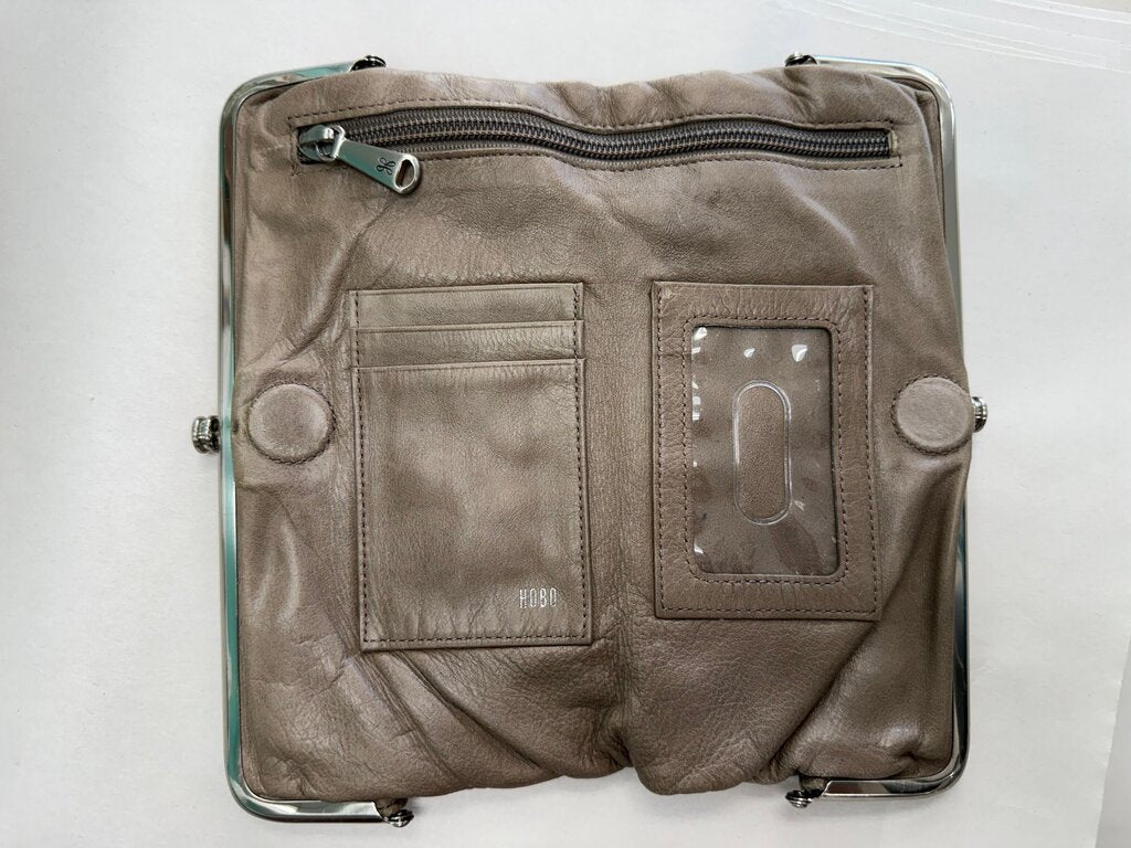 Hobo Vintage Style Leather Clutch Wallet