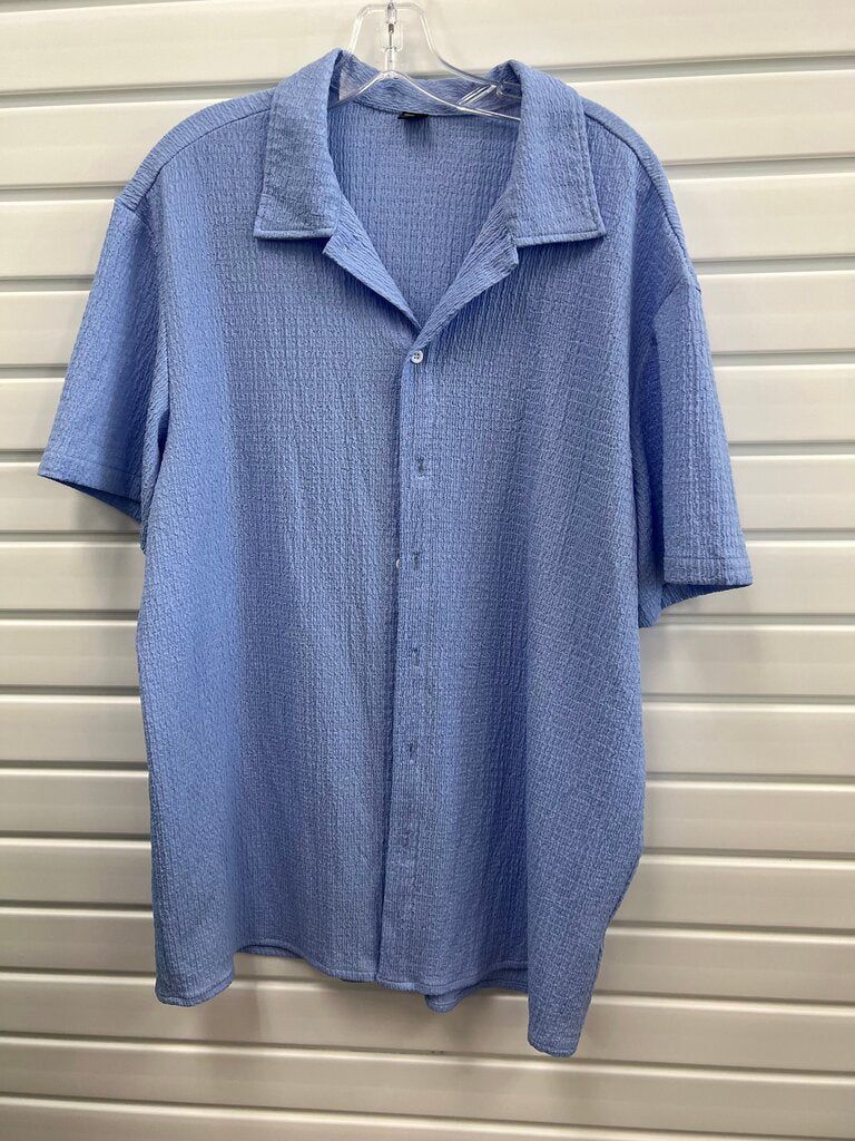 Manfinity Men's Short Sleeve Button-Up Shirt