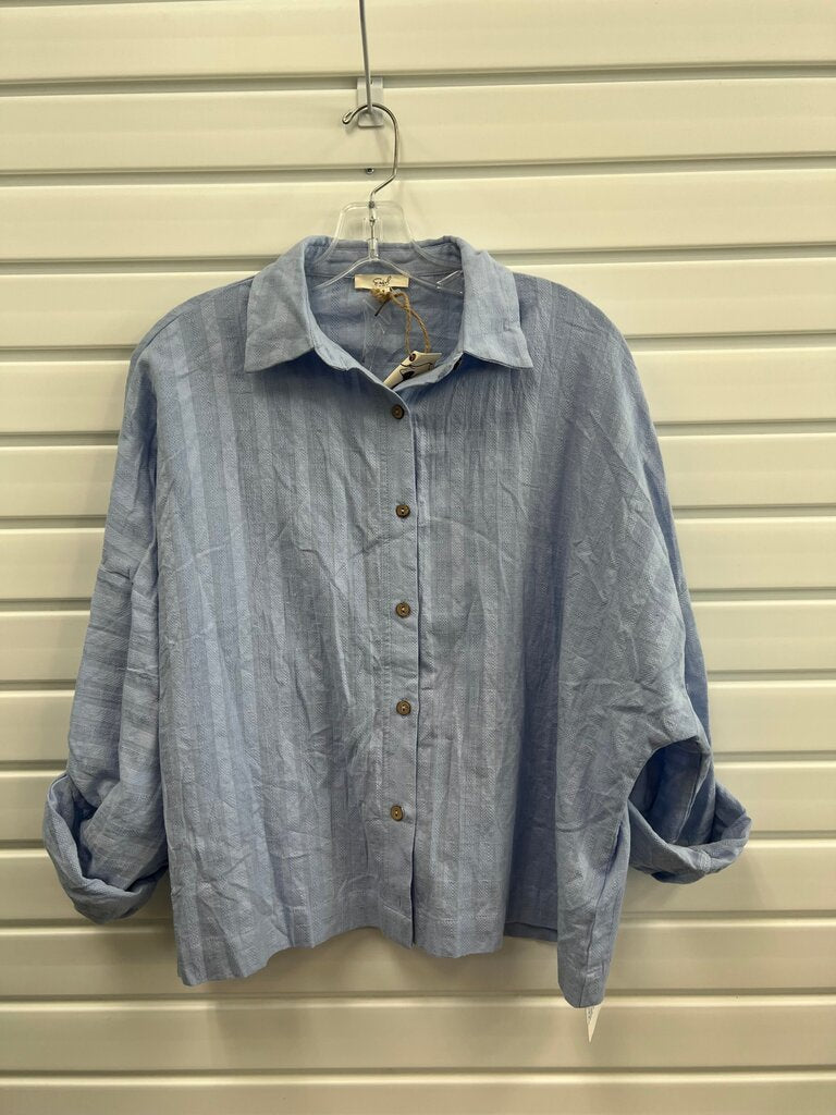 Easel Los Angeles Textured Button-Up Top NWT