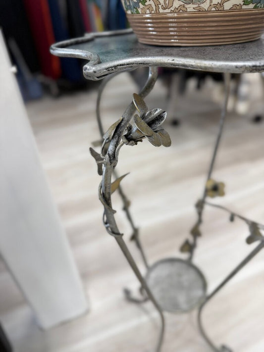 Decorative Metal Plant Stand
