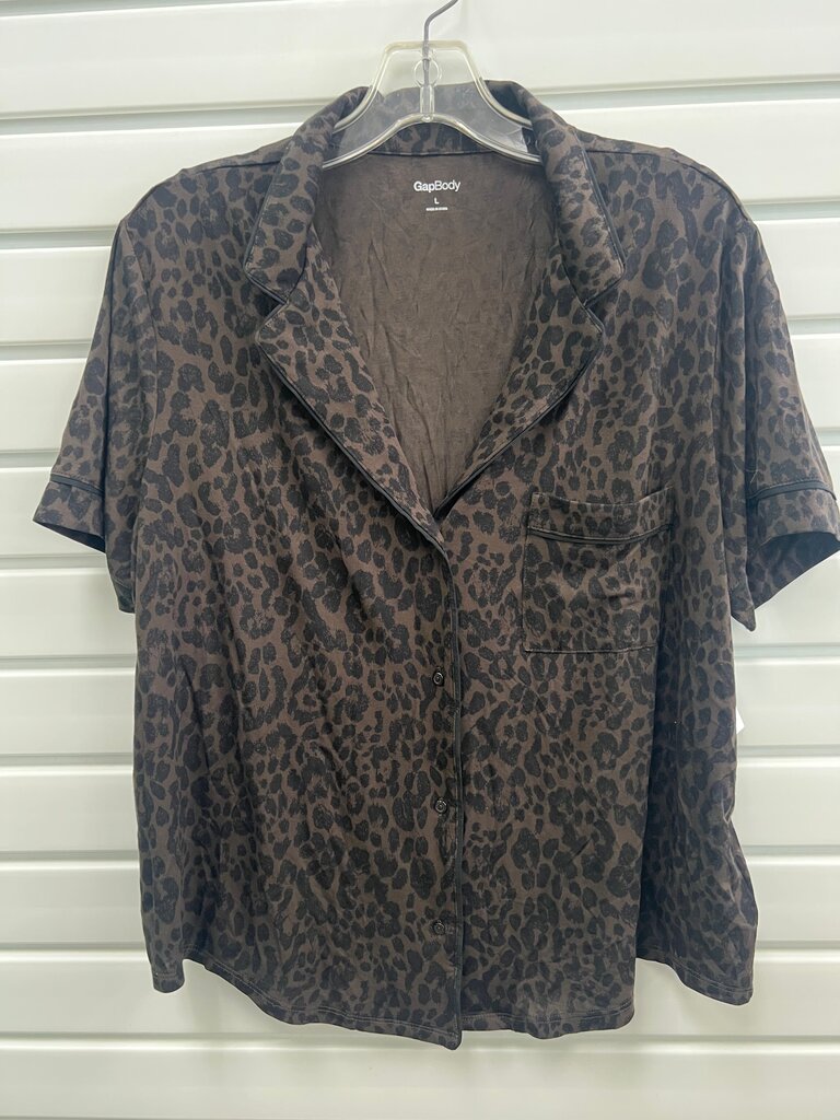 GapBody Leopard Print Short Sleeve Shirt NWT