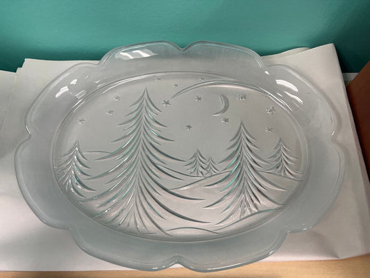 Vintage Glass Plate with Christmas Tree Design