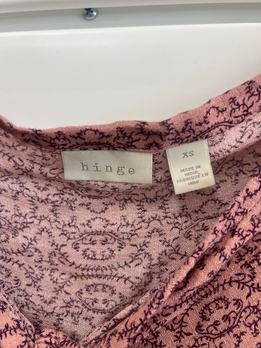 Hinge Women's Pink Printed Blouse