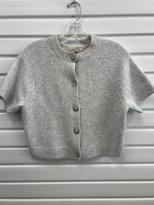 Universal Thread Women's Grey Short Sleeve Cardigan