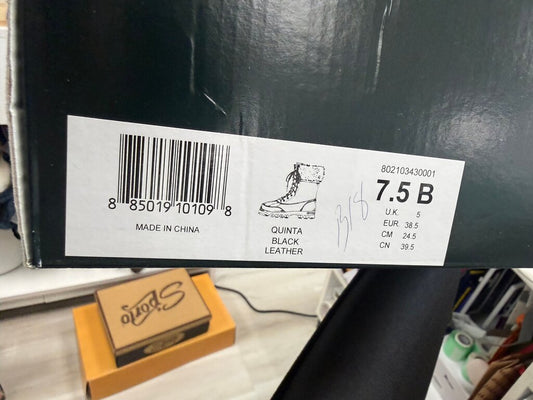 Quinta Black Leather Boots